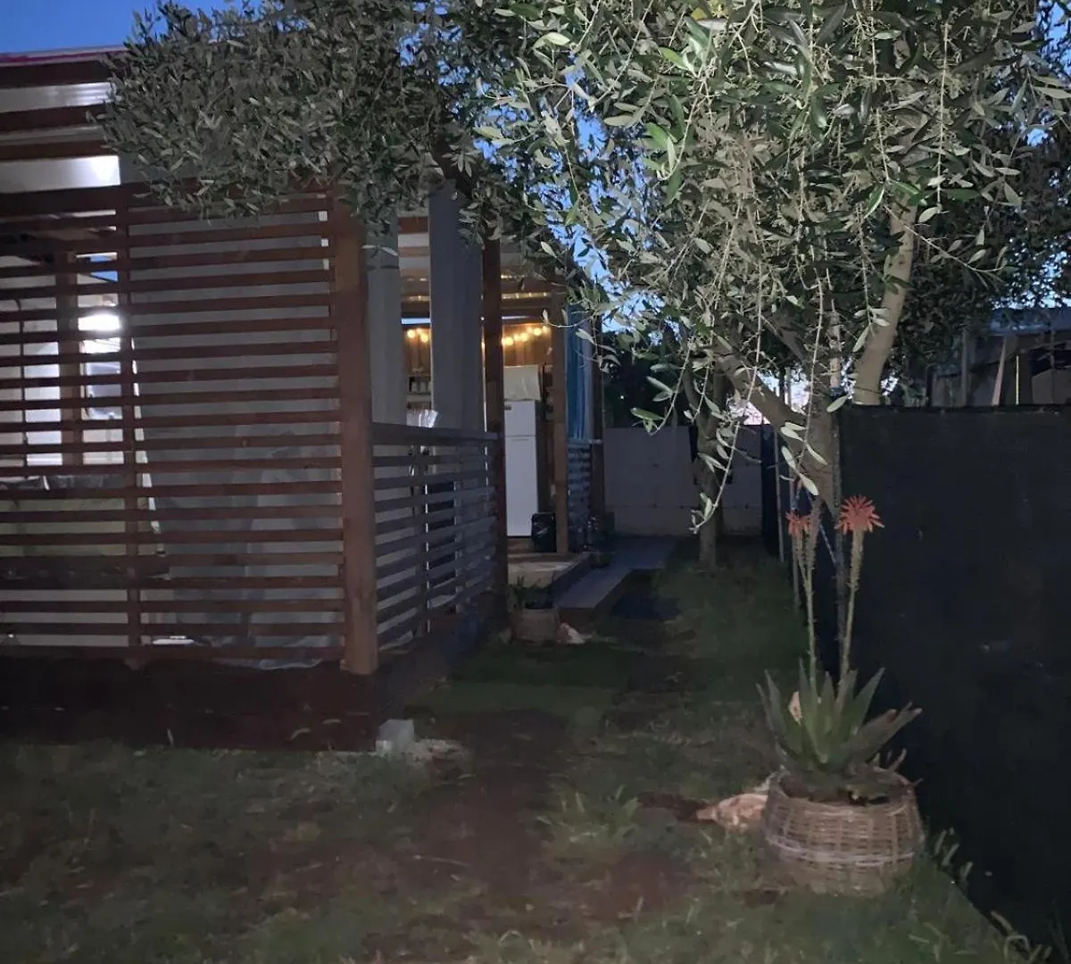 Large Camper In The Olive Grove Hotel Banjole
